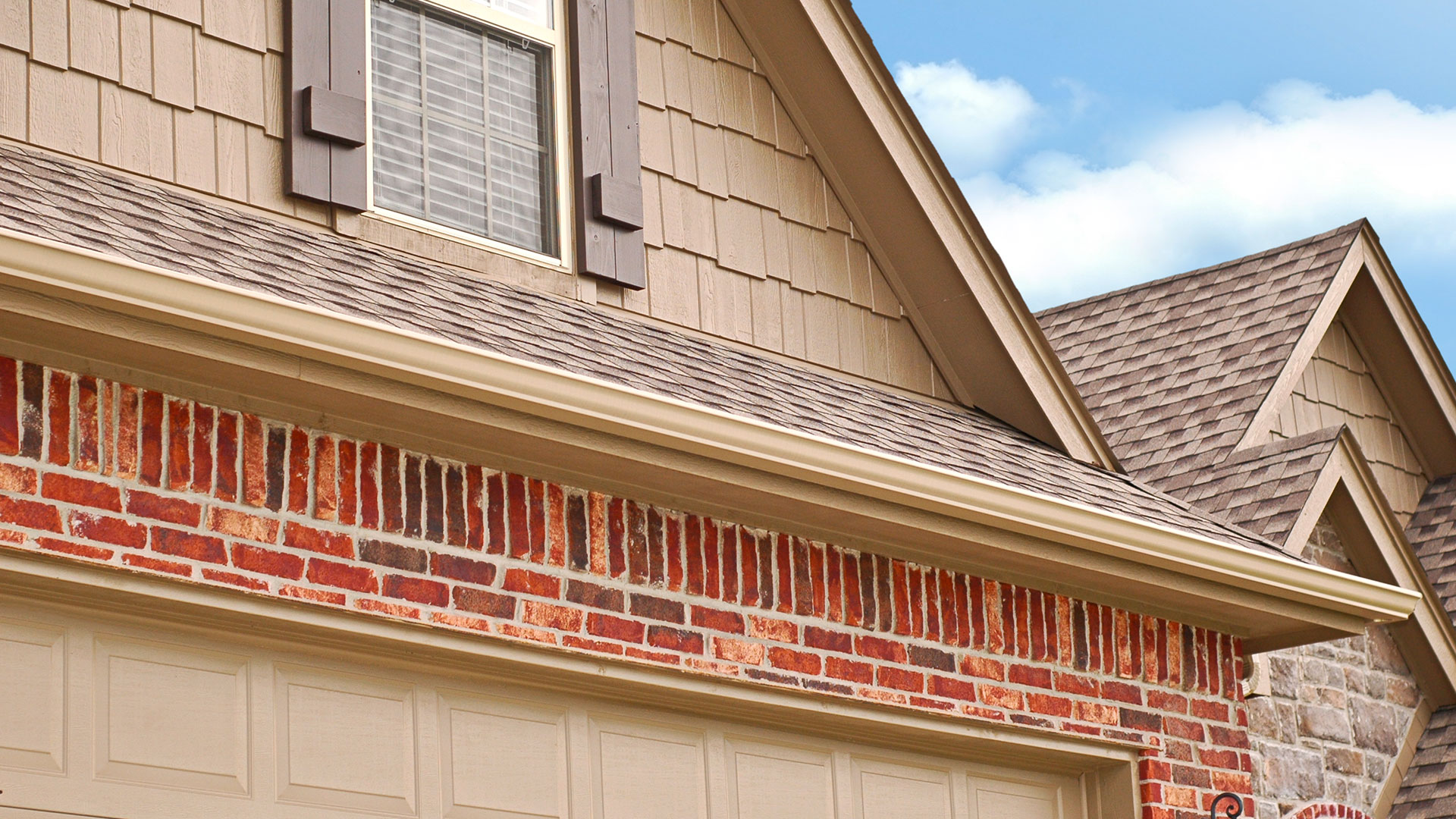 Mooresville Guttering Banner Background